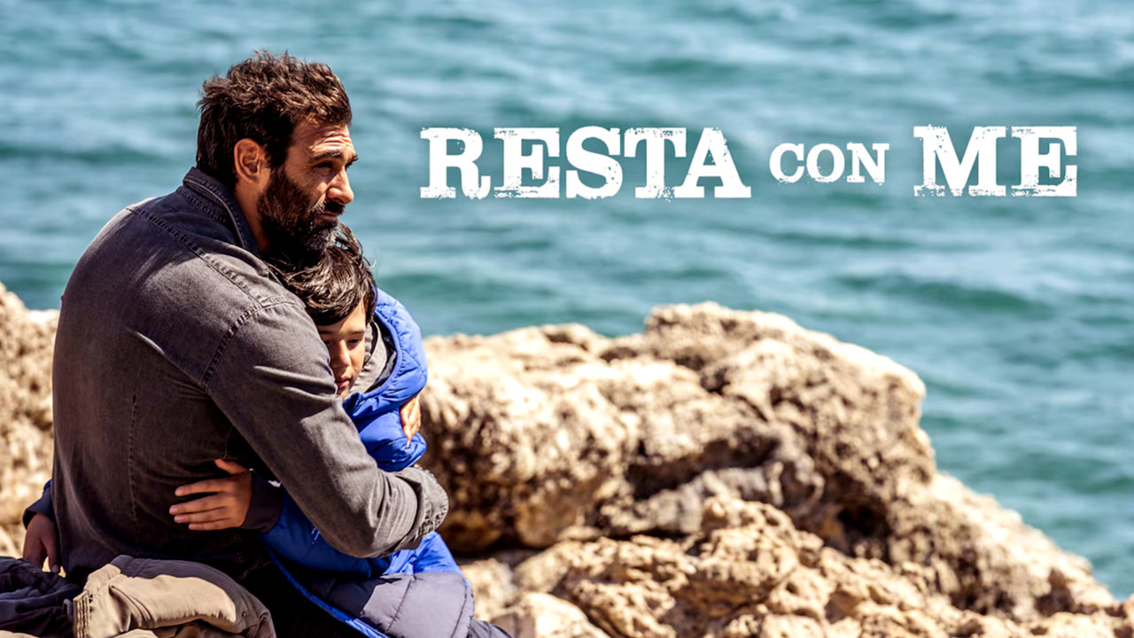 Qëndro me mua backdrop