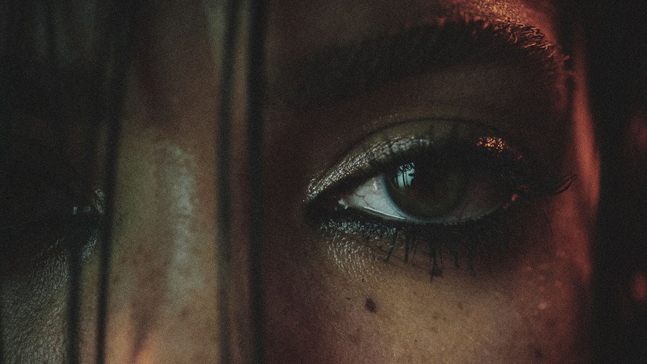 Ndjej Akoma Vertigën backdrop