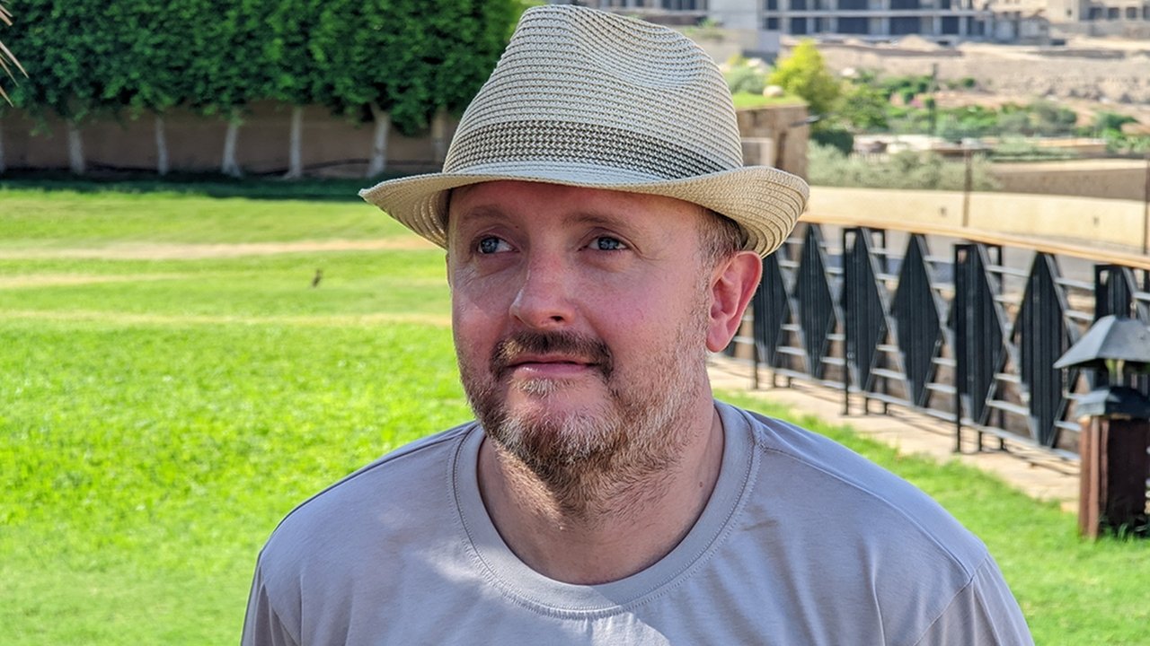 Mrekullitë e Botës së Panjohur backdrop