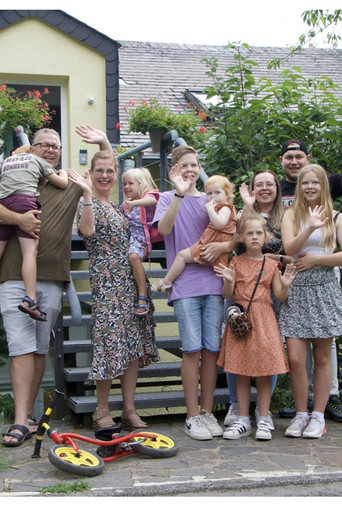 Një shtëpi e plotë emigron