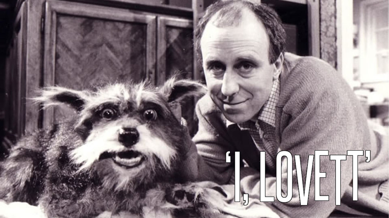 Unë, Lovett backdrop