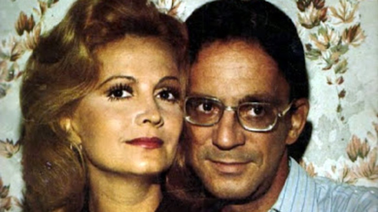 Dashuri e Parë backdrop