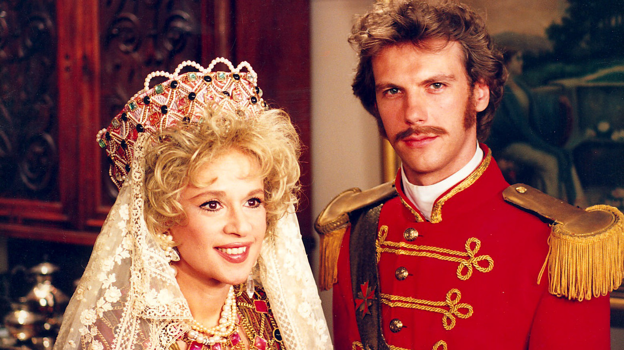 Dhe Eufem dhe Veja backdrop