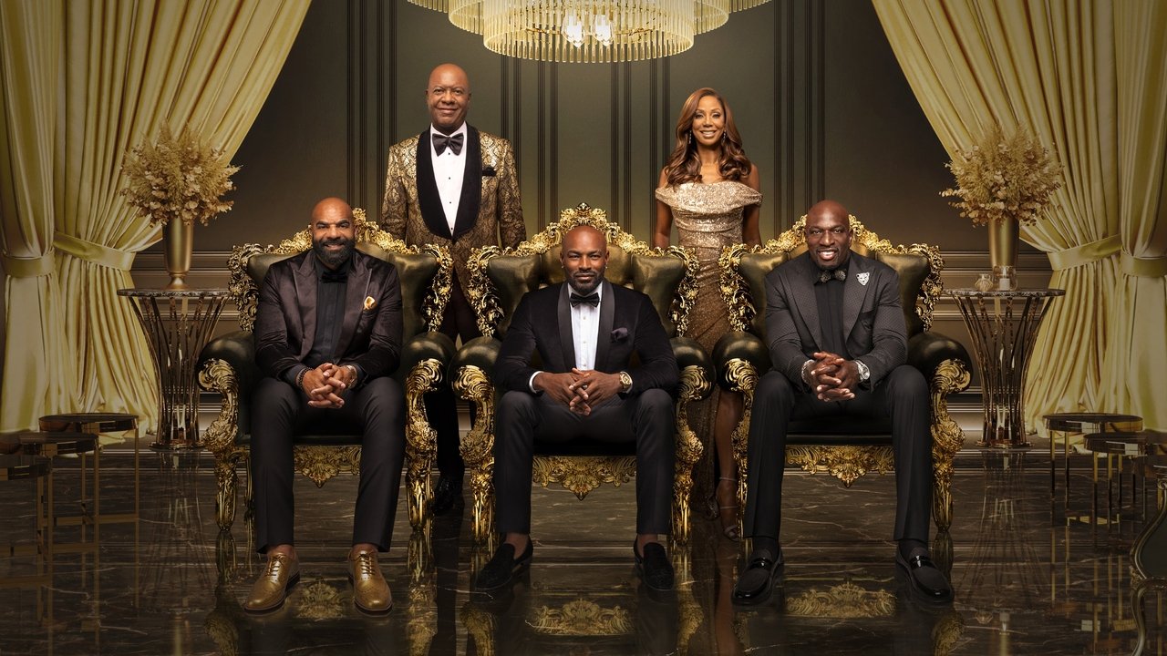 Kings Court backdrop