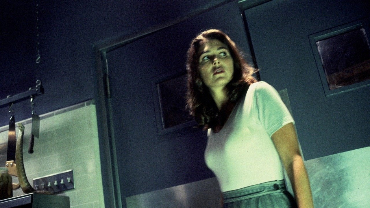 Gothic Amerikan backdrop