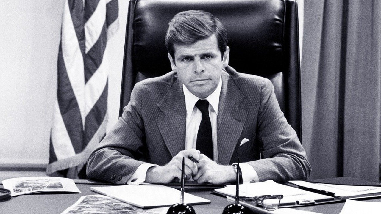 Raketat e Tetorit backdrop