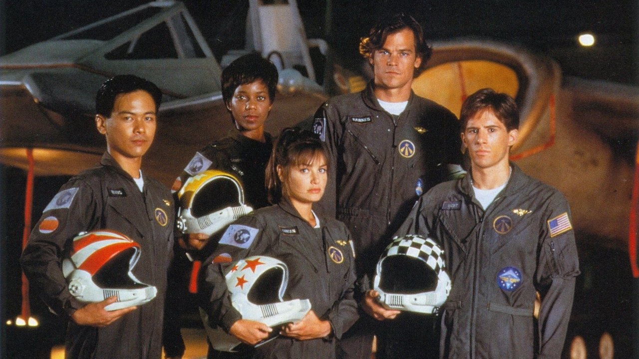 Hapësira: Mbi dhe Përtej backdrop