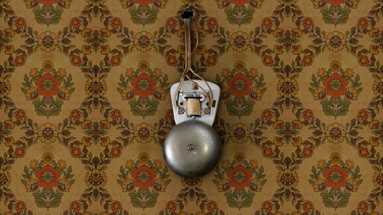 Vdes Ludolfs - 4 Vëllezër në Korridorin e Plehrave backdrop