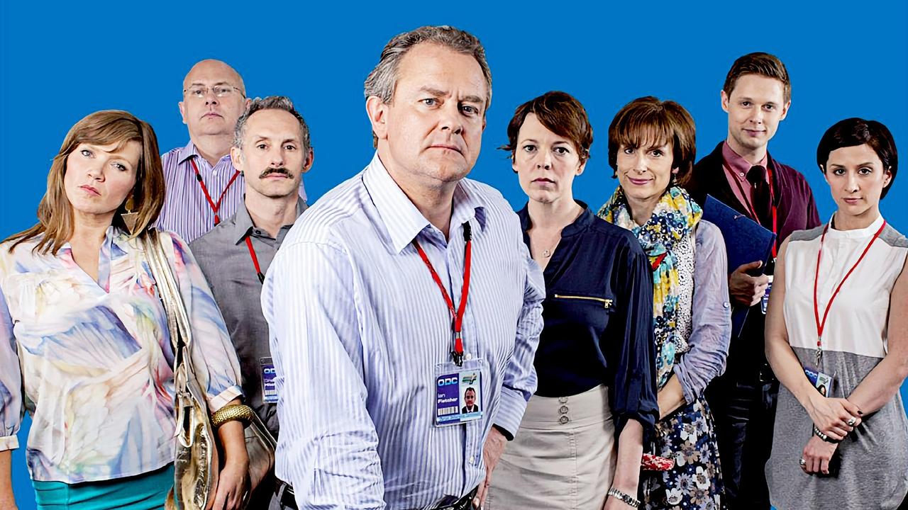 Njëzet Dymbëdhjetë backdrop