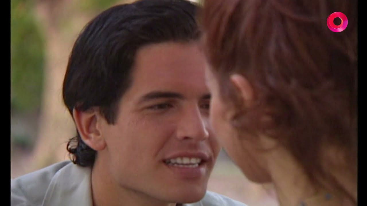 Të Pasurit dhe Të Famshmit backdrop