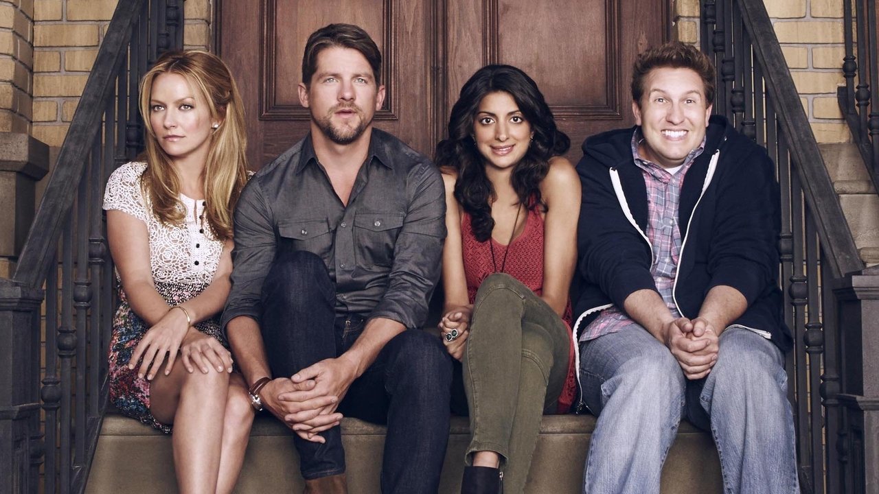 Të Çuditshëm Vetmitarë backdrop