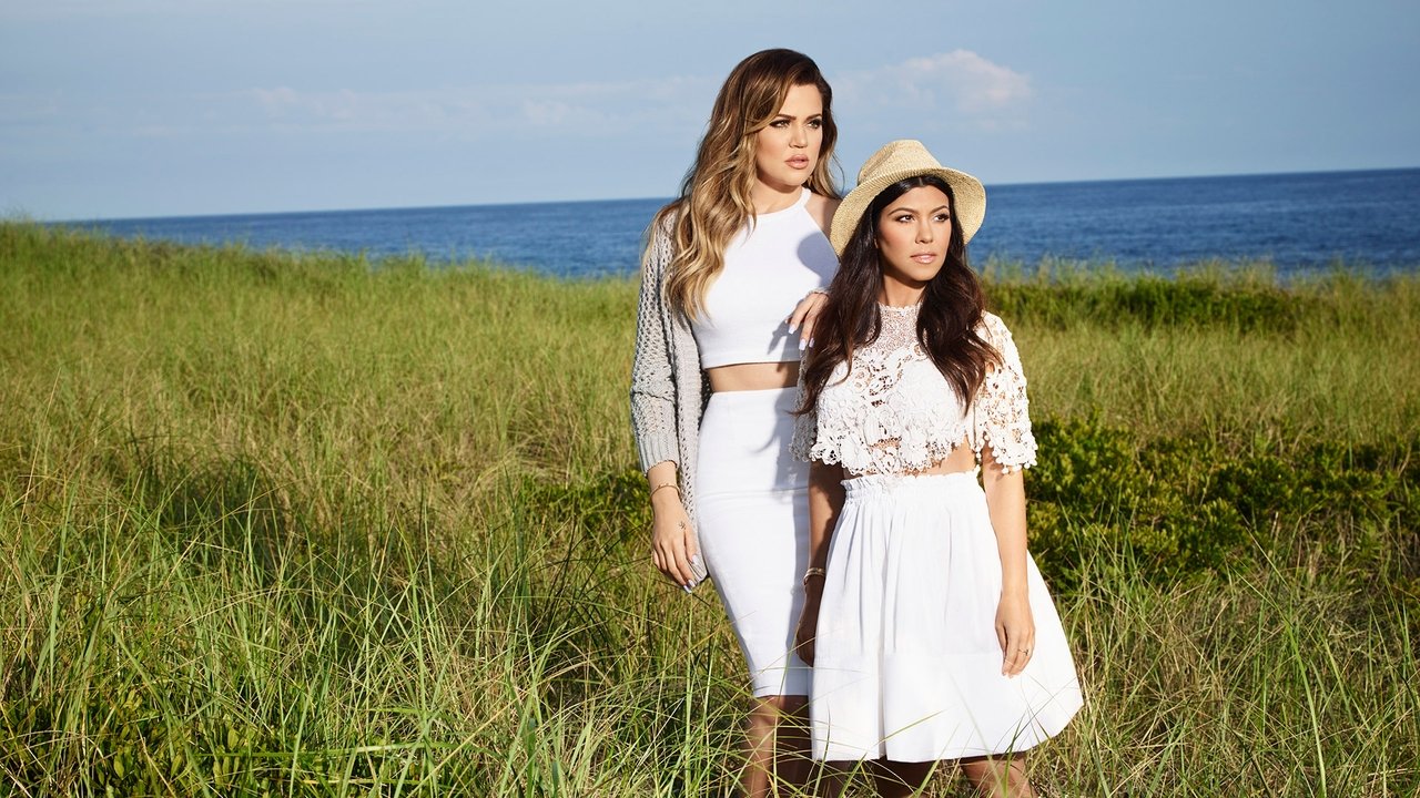 Kourtney dhe Khloé Shkojnë në Hamptons backdrop