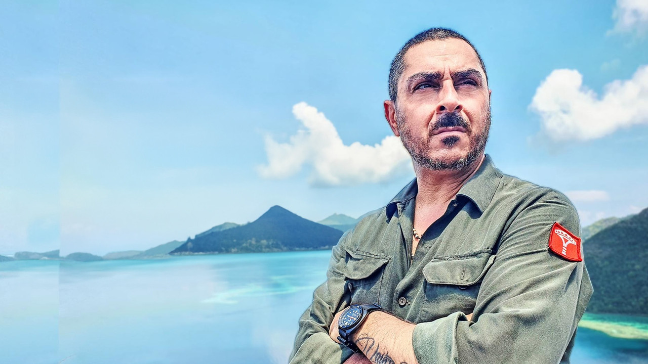 Armani dhe kryqëzata e fundit backdrop