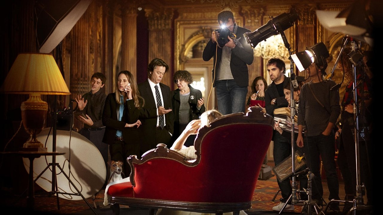 Thërrisë Më Agjentin Tim backdrop