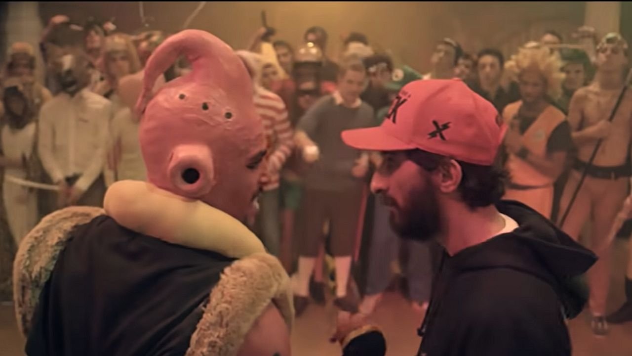 Në Kalim Pécho backdrop