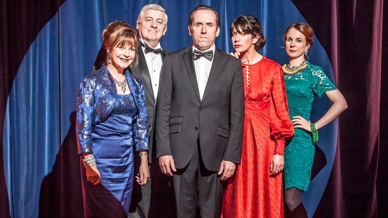 E Dua Gruan Time Mbrapsht backdrop