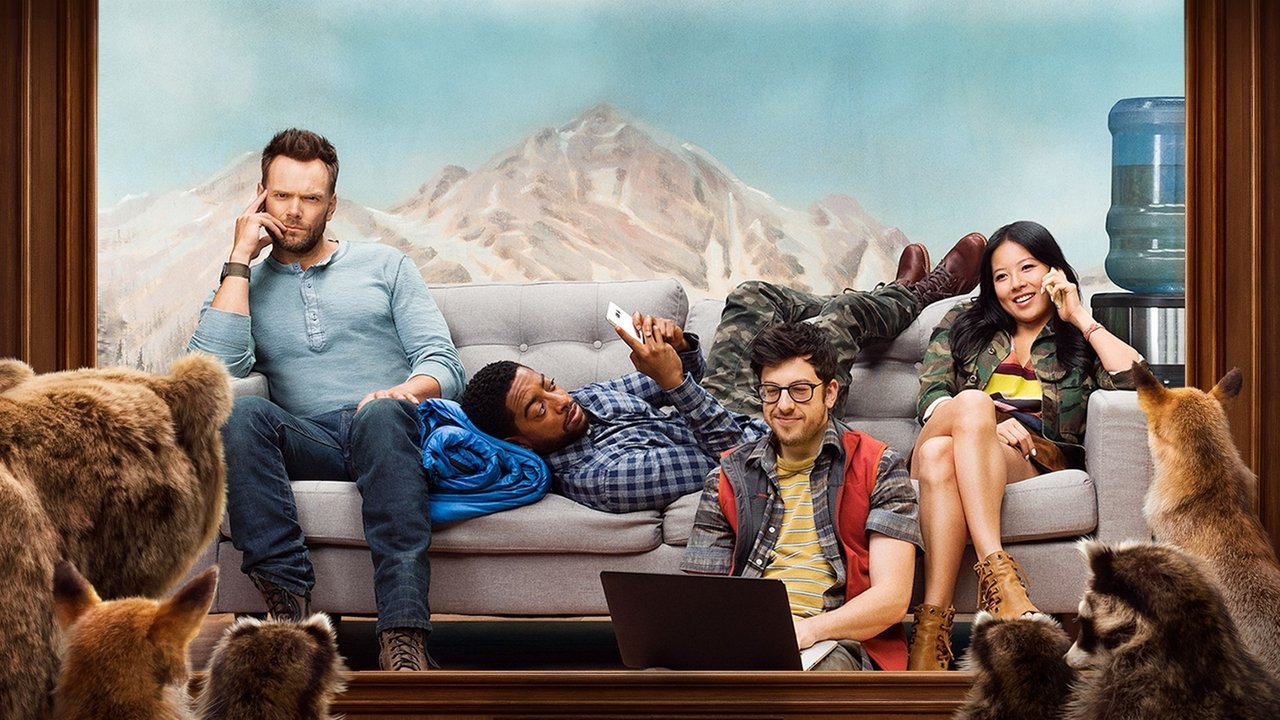 Ambienti i Madhë backdrop