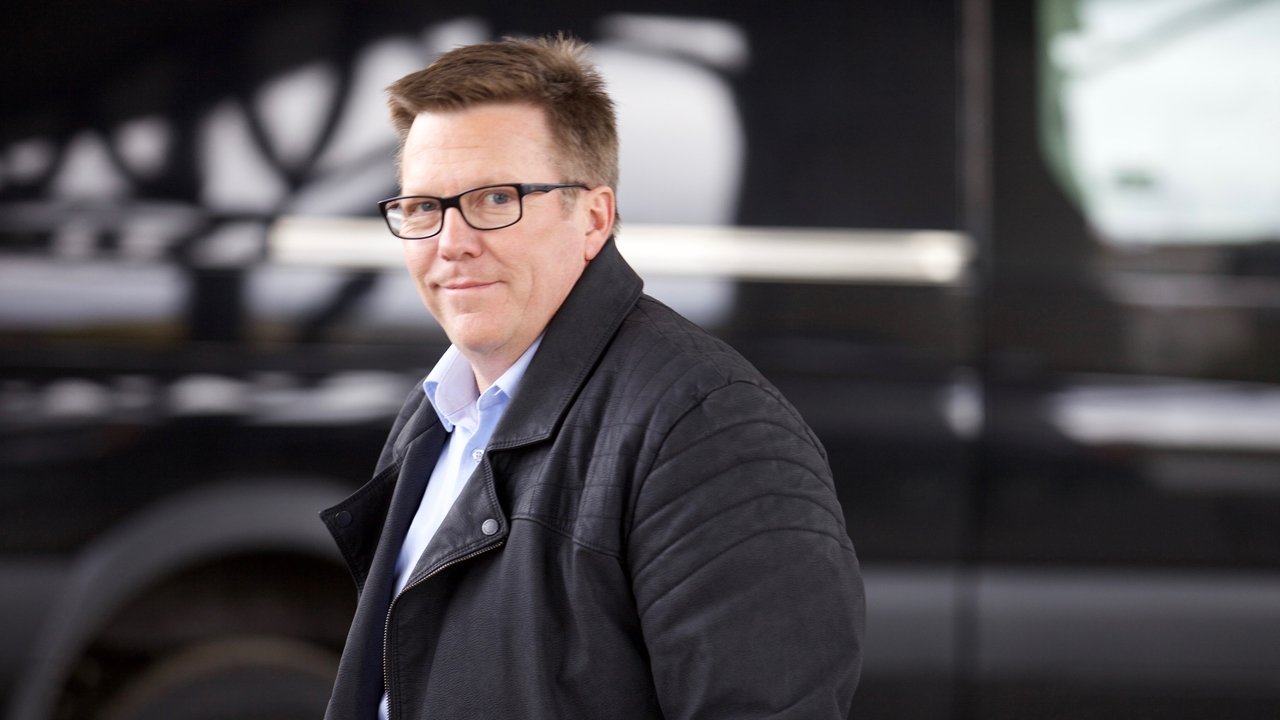 Spiunët mes nesh backdrop