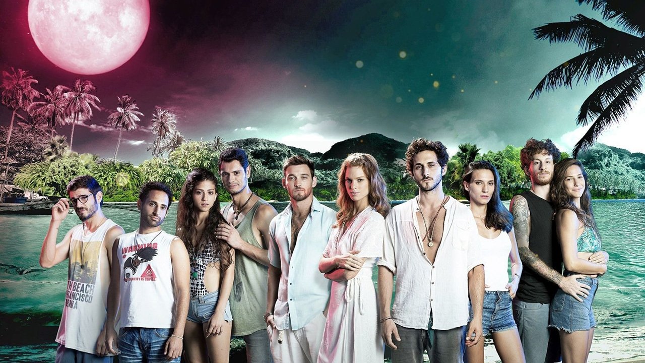 Hëna e Plotë backdrop