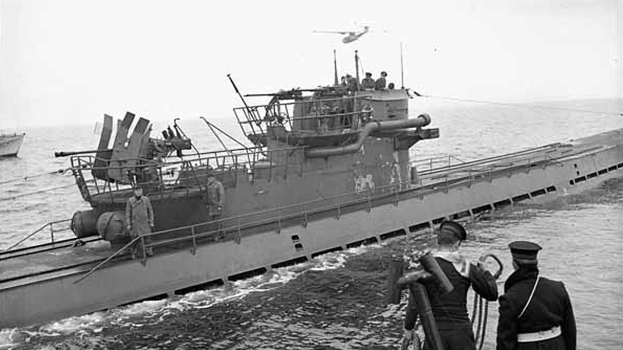 Beteja e Atlantikut backdrop