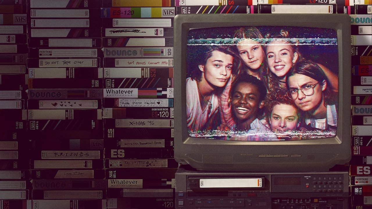 Çdo gjë është e keqe backdrop