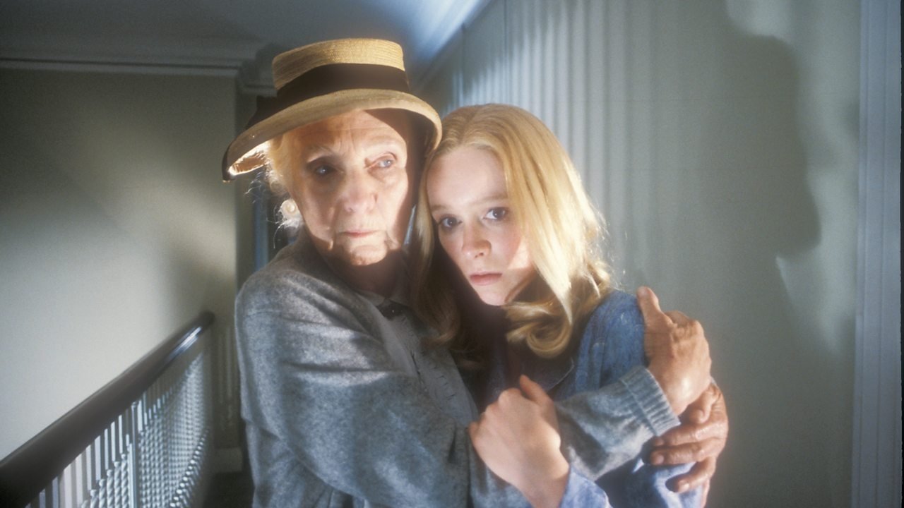 Miss Marple: Vrasja e Fjetur backdrop