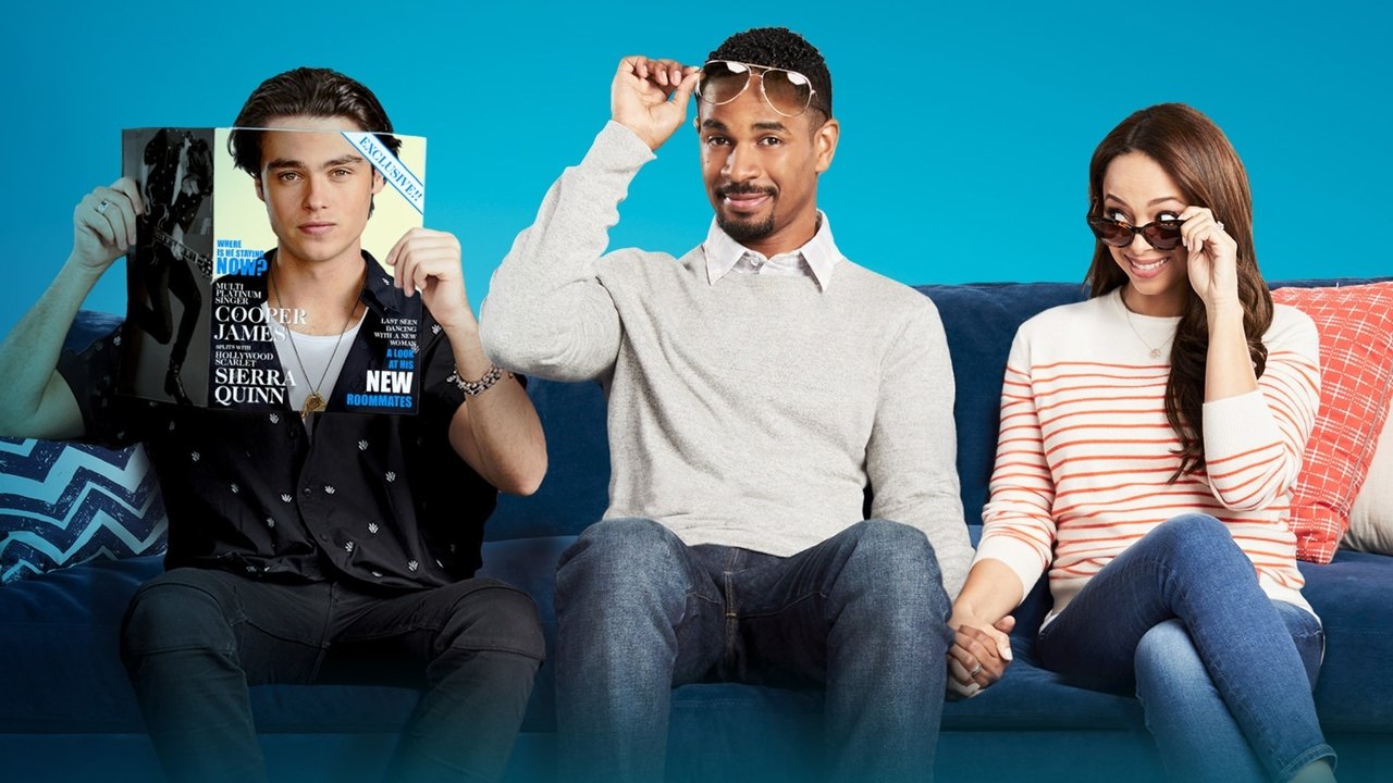 Të Lumtur Bashkë backdrop