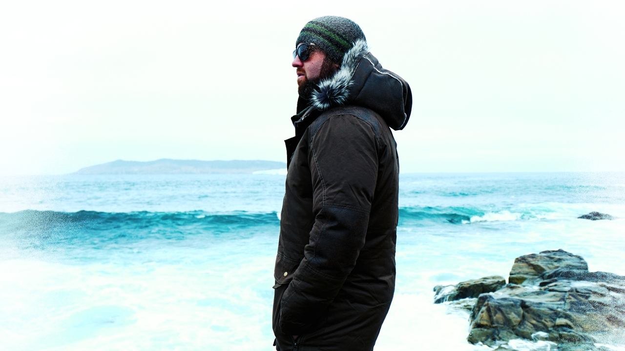 Të Zhdukur apo Të Gjallë backdrop