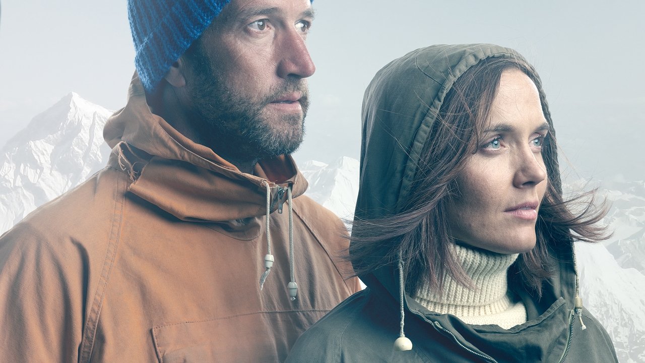 Sfidimi: Everest backdrop