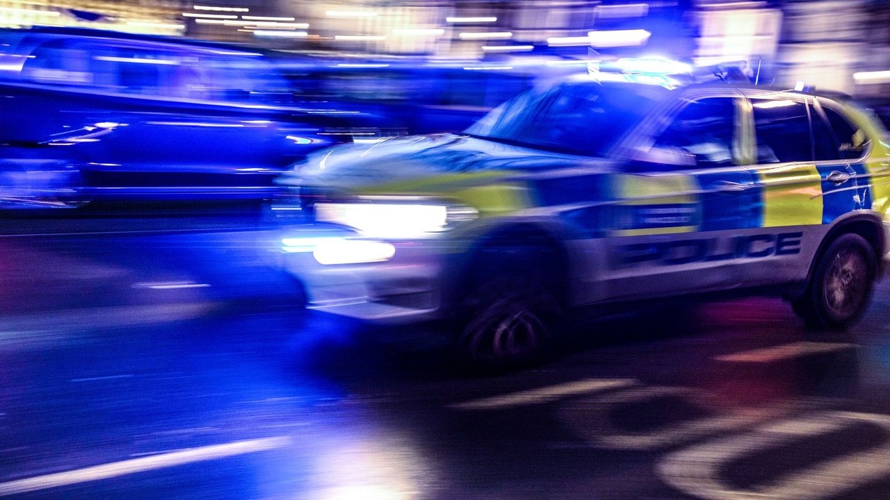 Policët e Trafikut backdrop