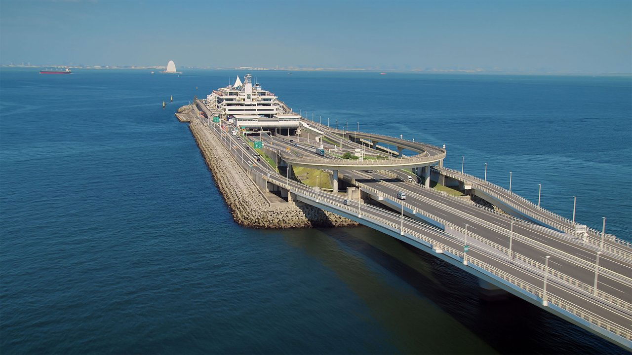 Japoni: Ndër Tokë dhe Qiell backdrop