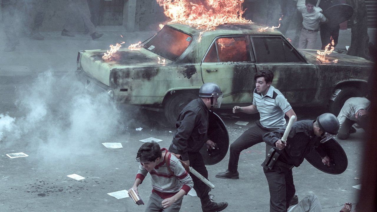 Një armik i panjohur backdrop