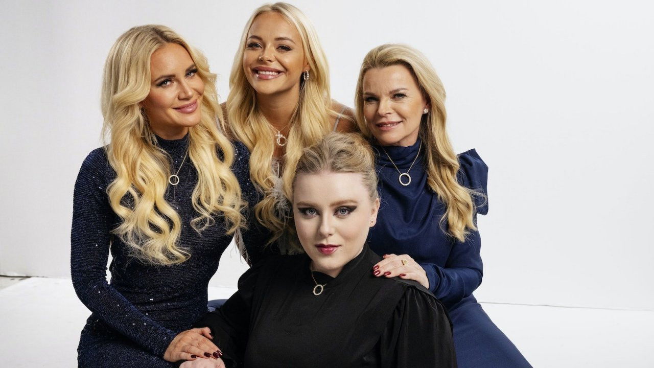 Familja Diamant backdrop