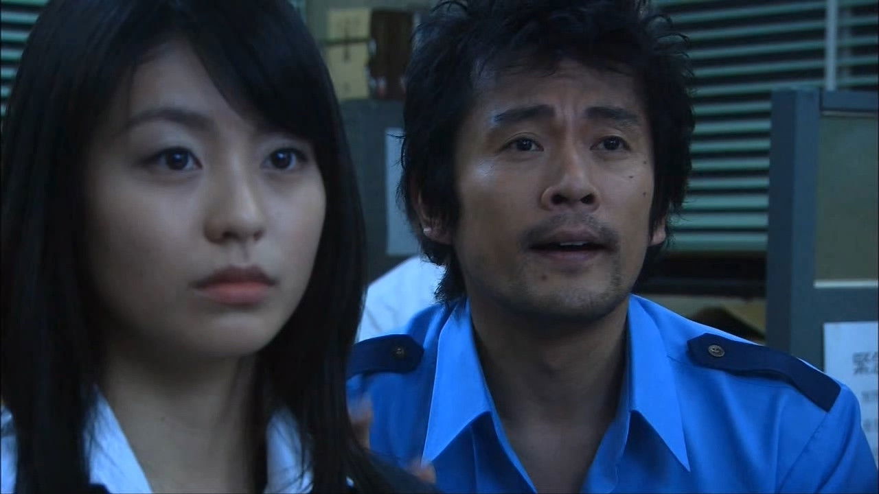 Gonzo: Detektivi Legjendar backdrop