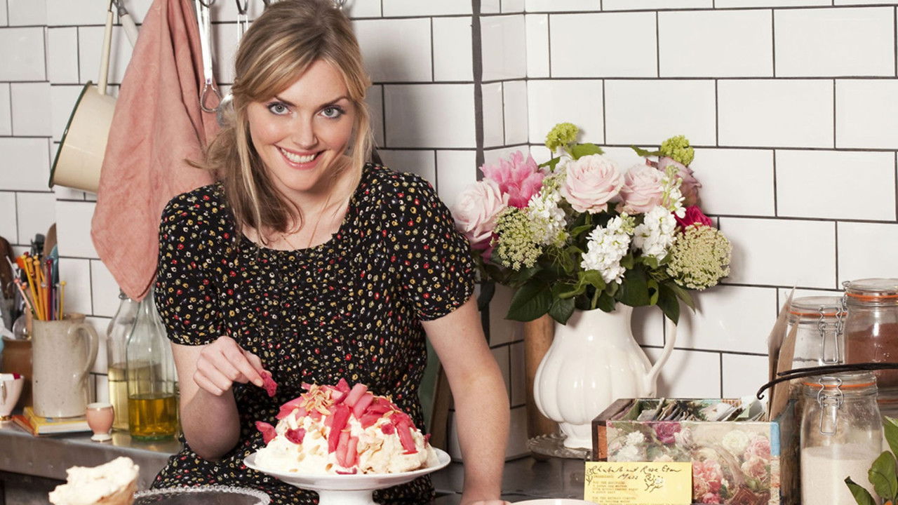 Miss Dahl e Shijshme backdrop