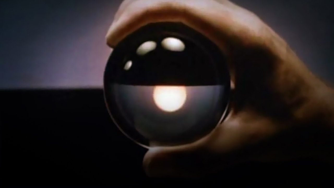 Dita kur Universi u Ndryshua backdrop