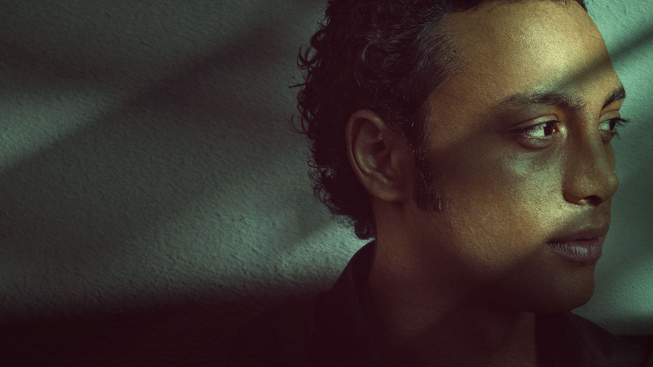 Ditaret e Krimit Nata Jashtë backdrop