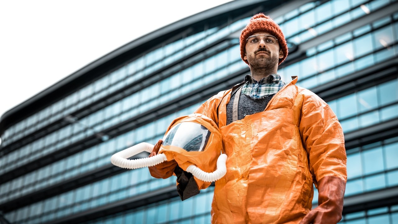 Çek Universi backdrop