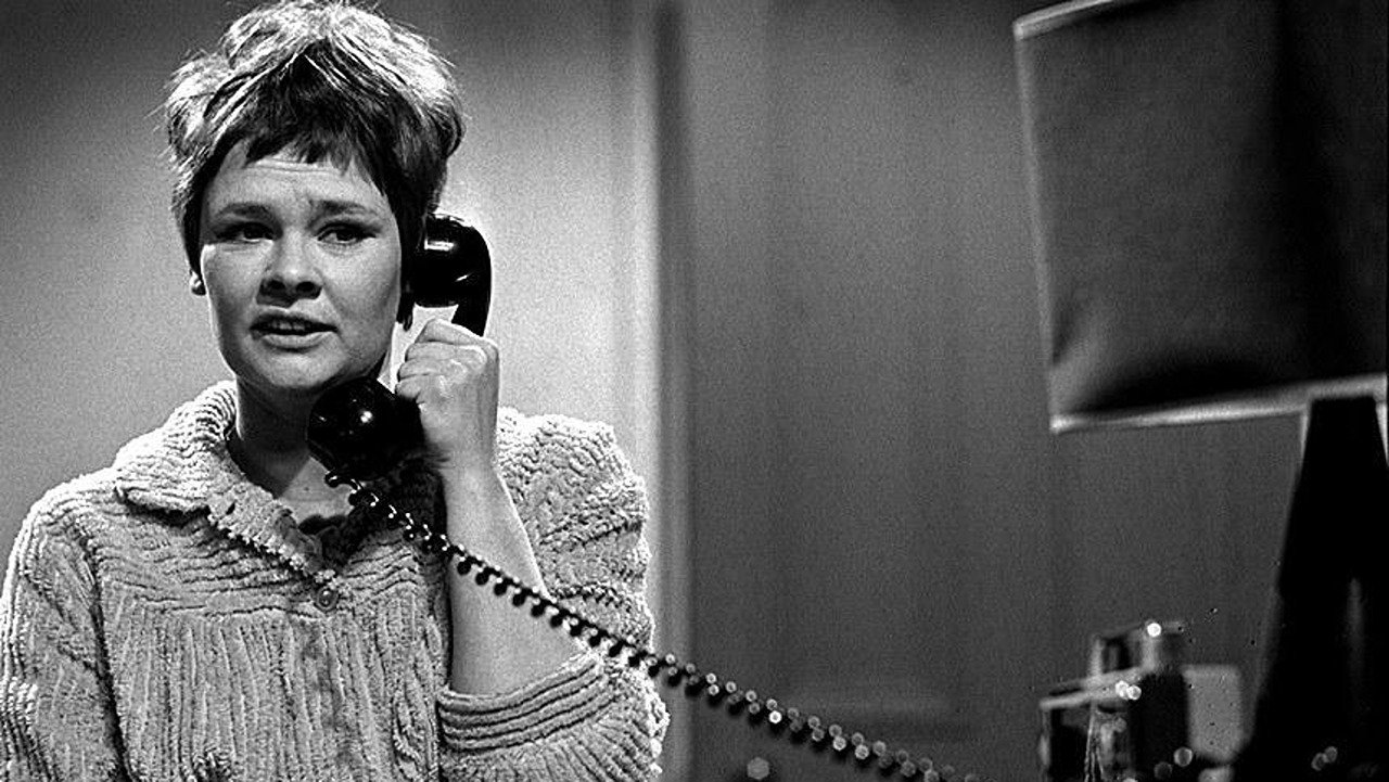 Të Flasësh me një Të Huaj backdrop