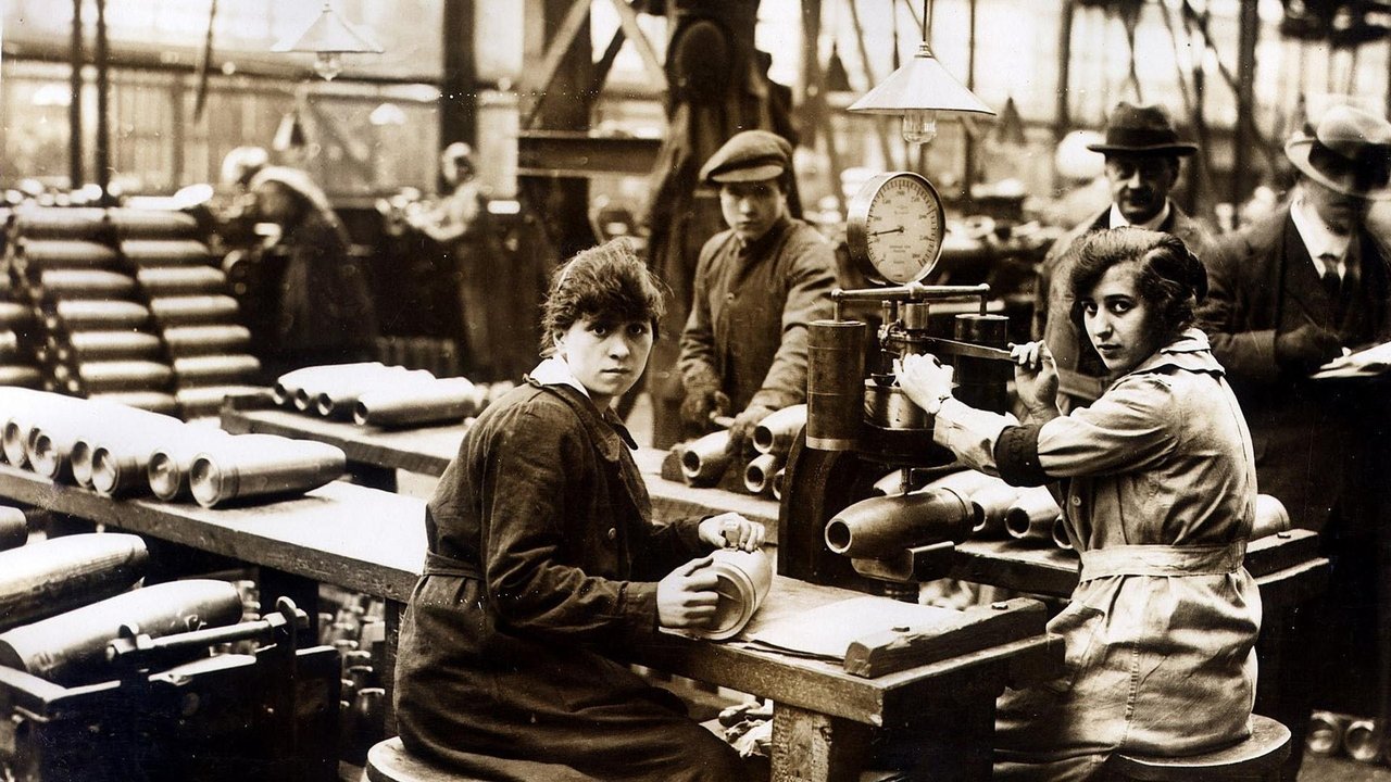 Fabrikat e Luftës backdrop