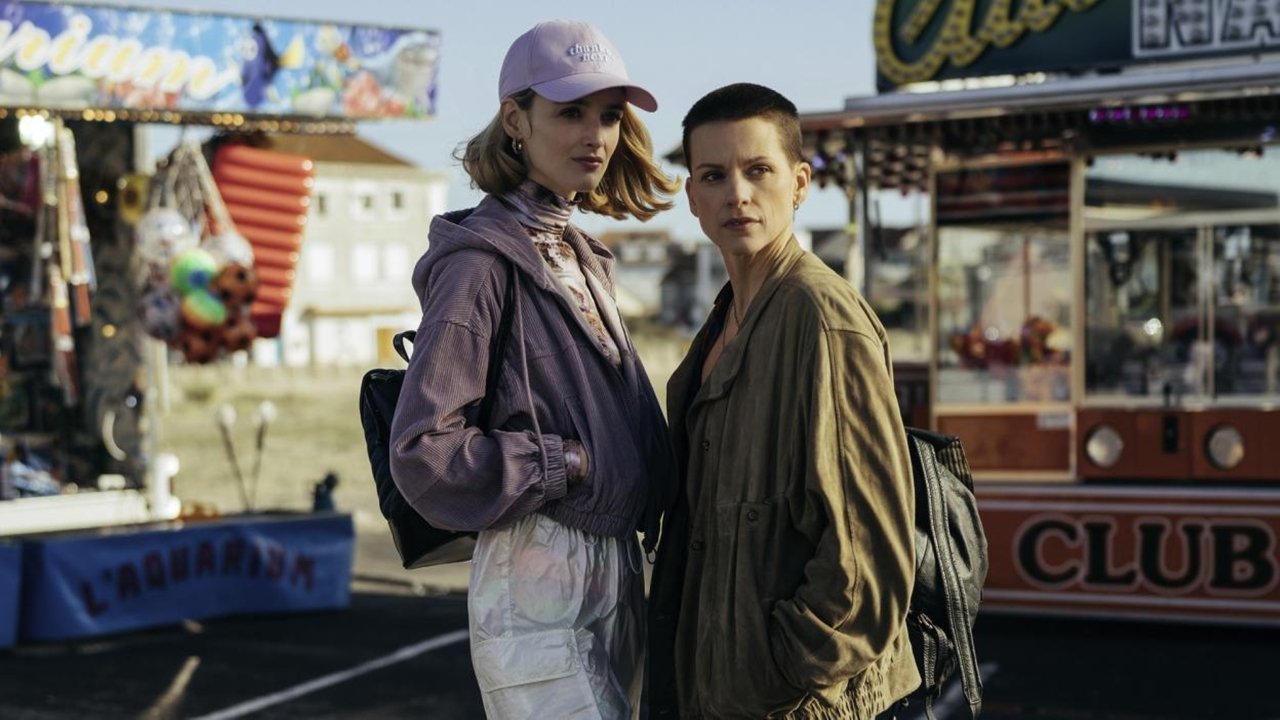 Çajena dhe Lola backdrop