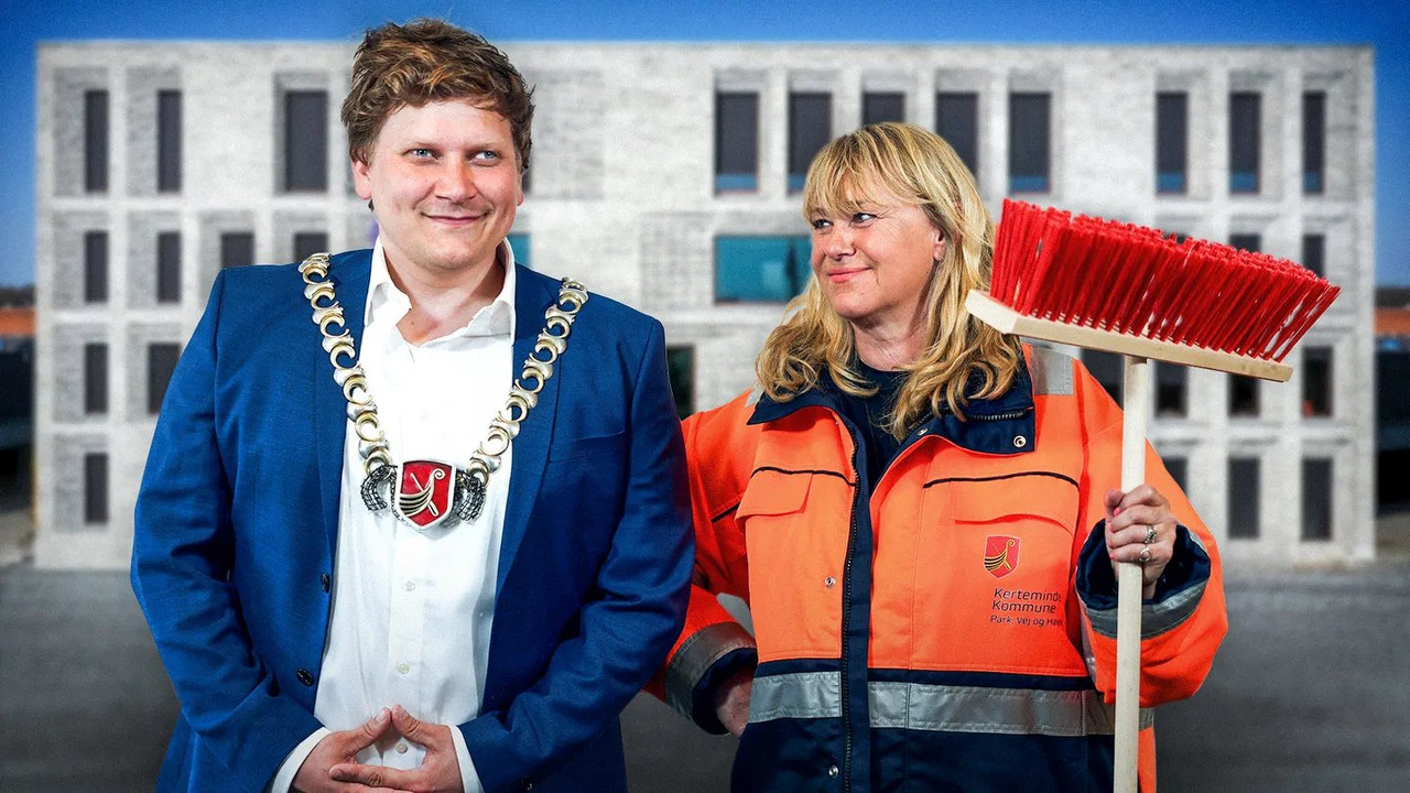 I Huaji dhe Kali backdrop