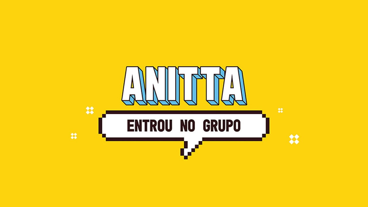 Anitta Hyri në Grup backdrop