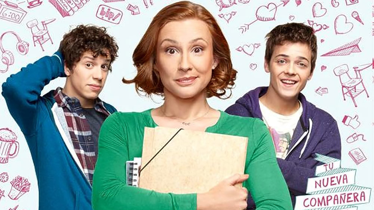 Mami mechona backdrop