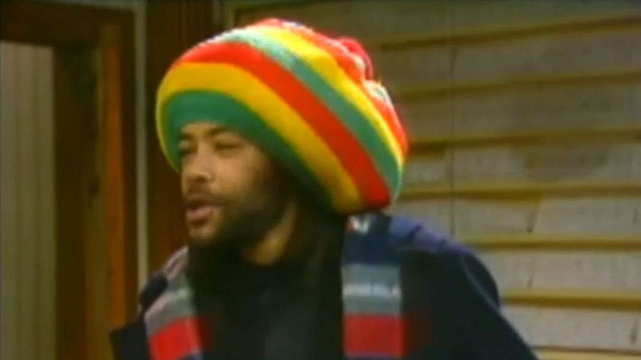 Një Ras i Pashërueshëm i Dashurisë backdrop