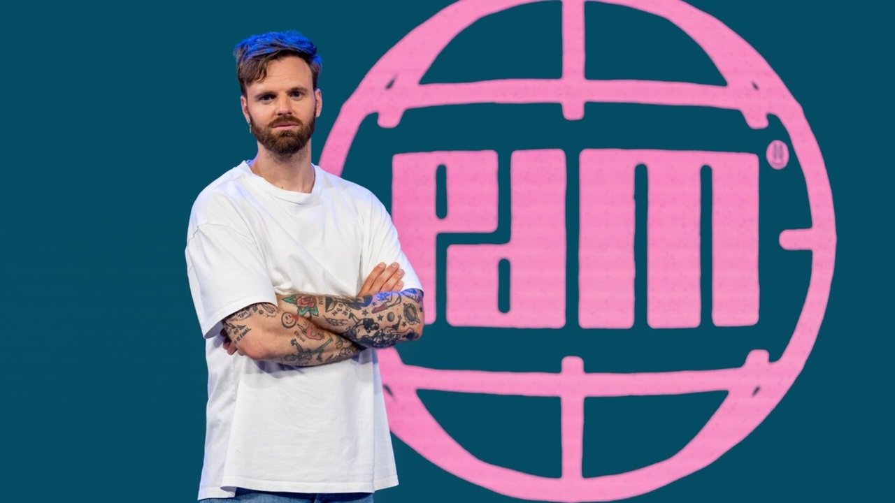 Rinia Hitlere backdrop